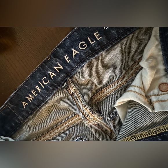 American Eagle blue jeans - Picture 5 of 6